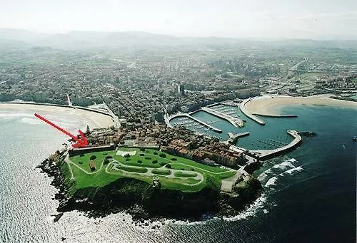 Gijon Marino
